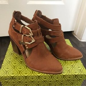 Gianni Bini Murphee Hampton Tan boot
